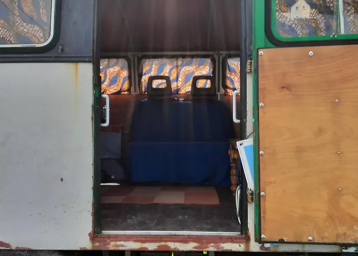 Ballincolla Base Camp * Ballinrolla